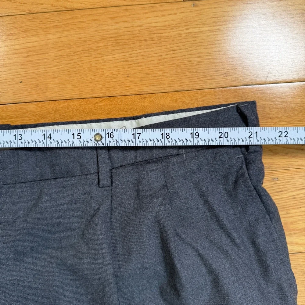 Brioni Mens Cannes Charcoal Gray Wool Pleated Cuffed Dress Pants Size 44R IT 42W